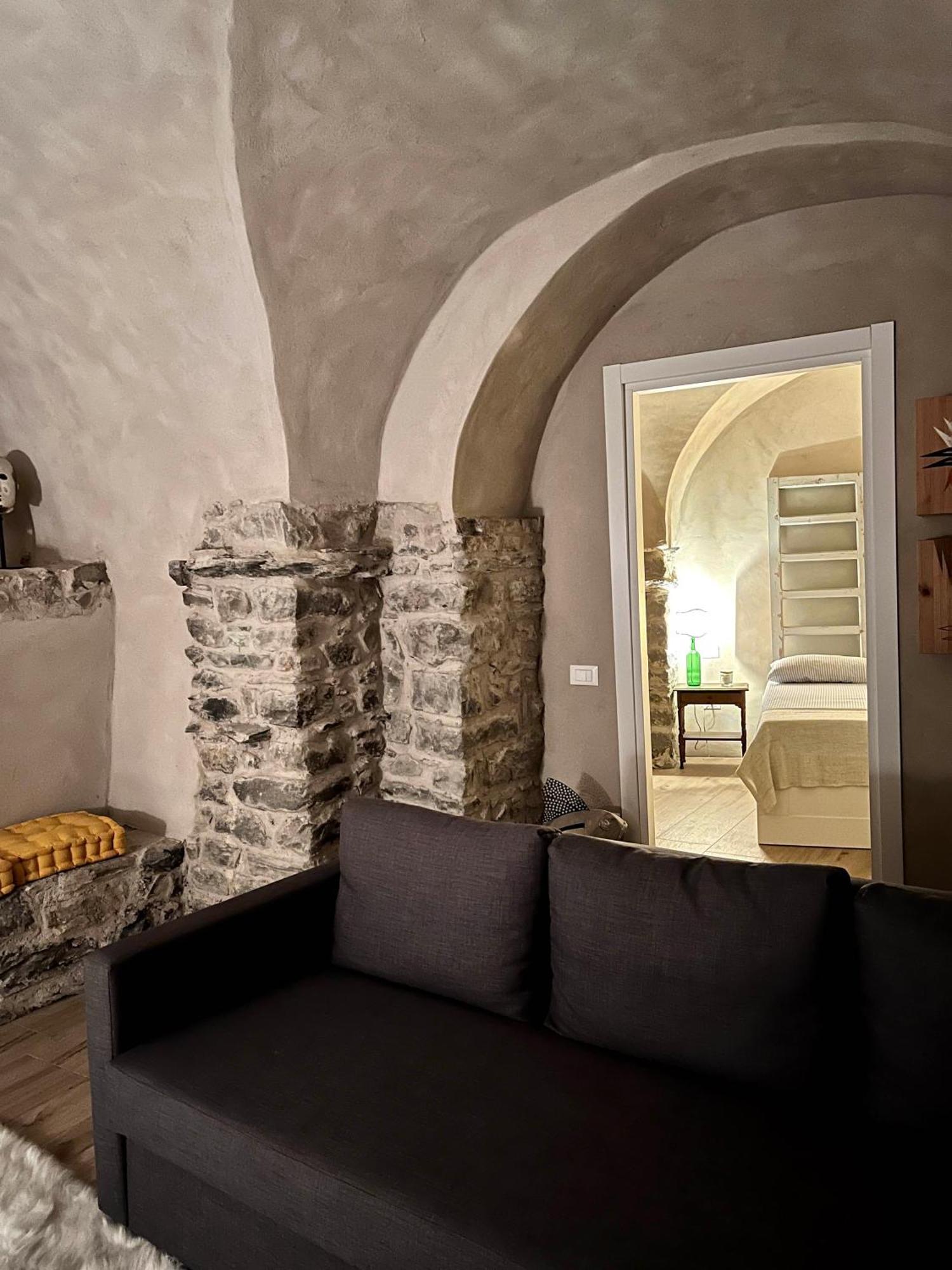 La Finestra Di Dante Apartment Mulazzo ภายนอก รูปภาพ